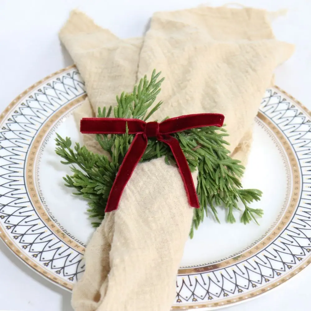 Burgundy Velvet Napkin Ring Pine Cone Christmas Candle Wreath Decorative Ornament For Seasonal Festive Holiday Table Decor