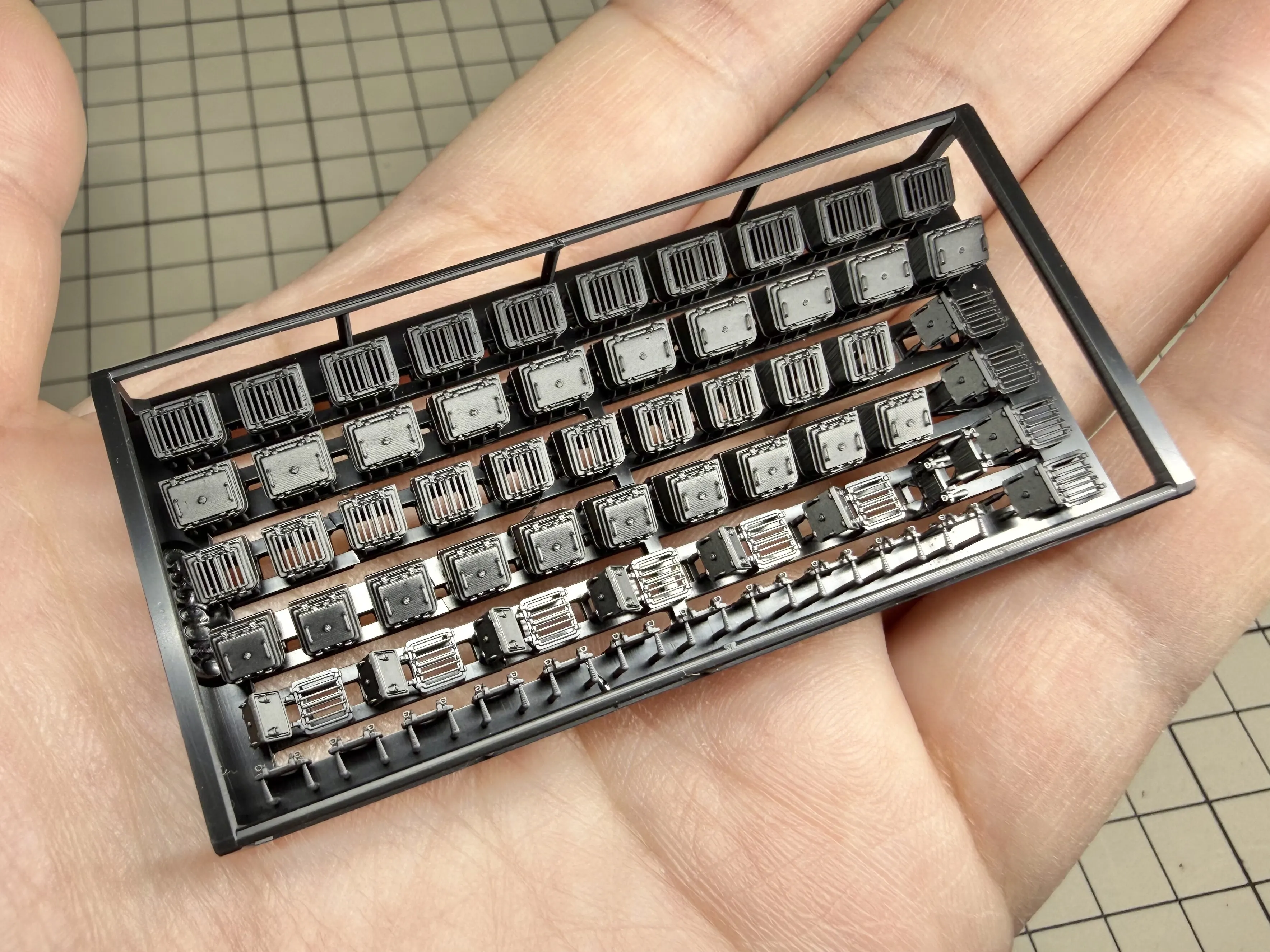 

MUYI MODEL 3D Print G200019 1/200 KRIEGSMARINE SKYLIGHTS