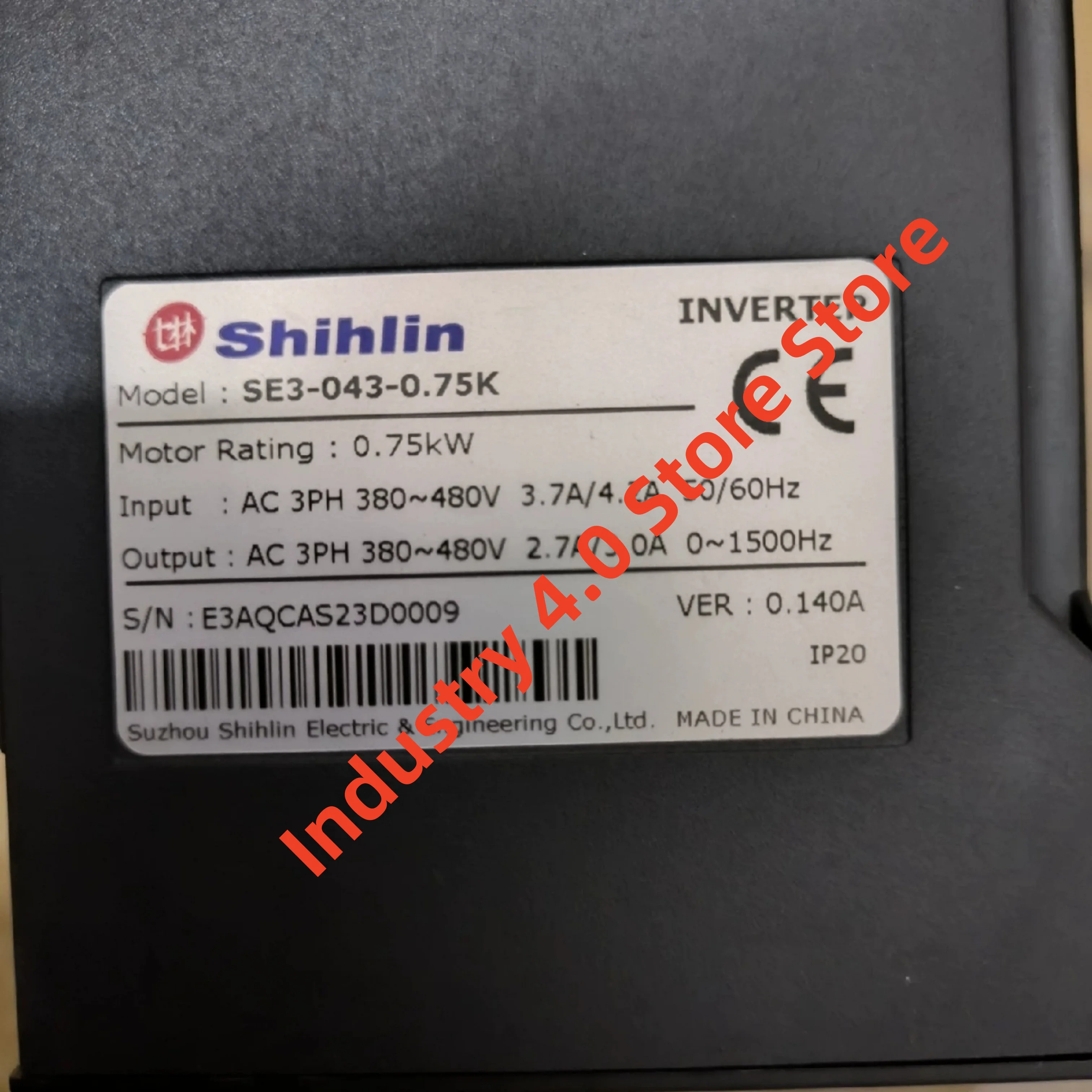 

SE3-043-0.75K SE3-043-1.5K Преобразователь частоты 100% НОВЫЙ