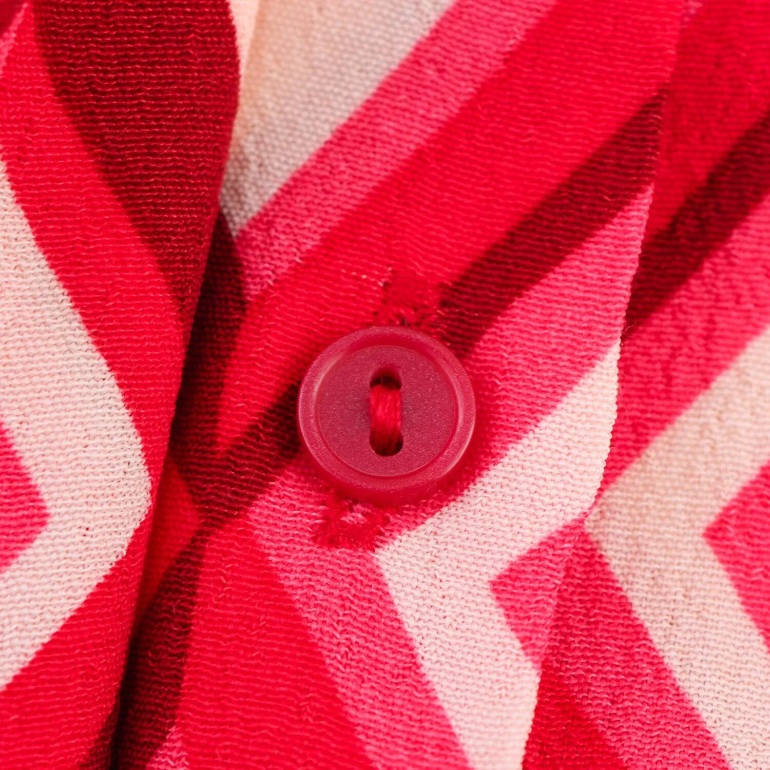 2025 ฤดูร้อนสินค้าใหม่แฟชั่นสไตล์เรขาคณิตพิมพ์เสื้อแขนยาวพร้อมเข็มขัดกระโปรงมินิ