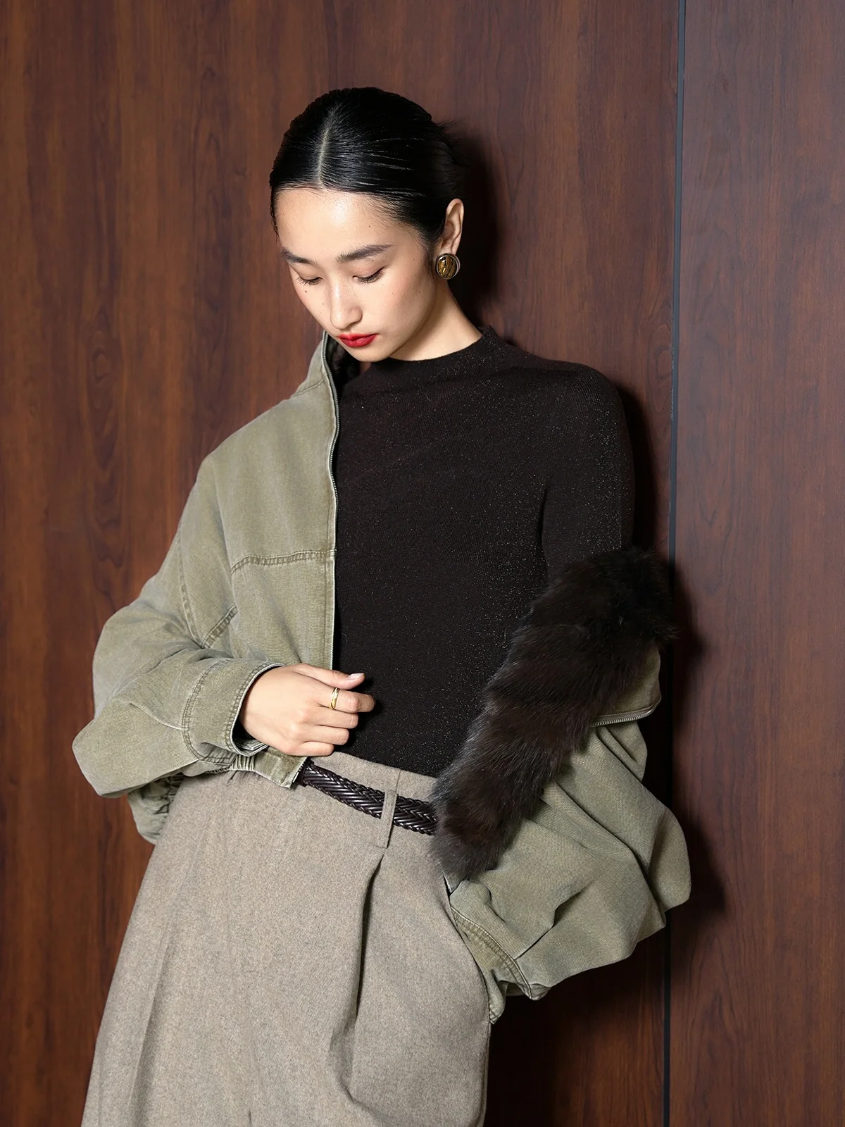 

Женский шерстяной вязаный свитер Lemon Special Gold Sequin из шелка Янцзы с высоким воротником-стойкой, приталенный, с длинными рукавами