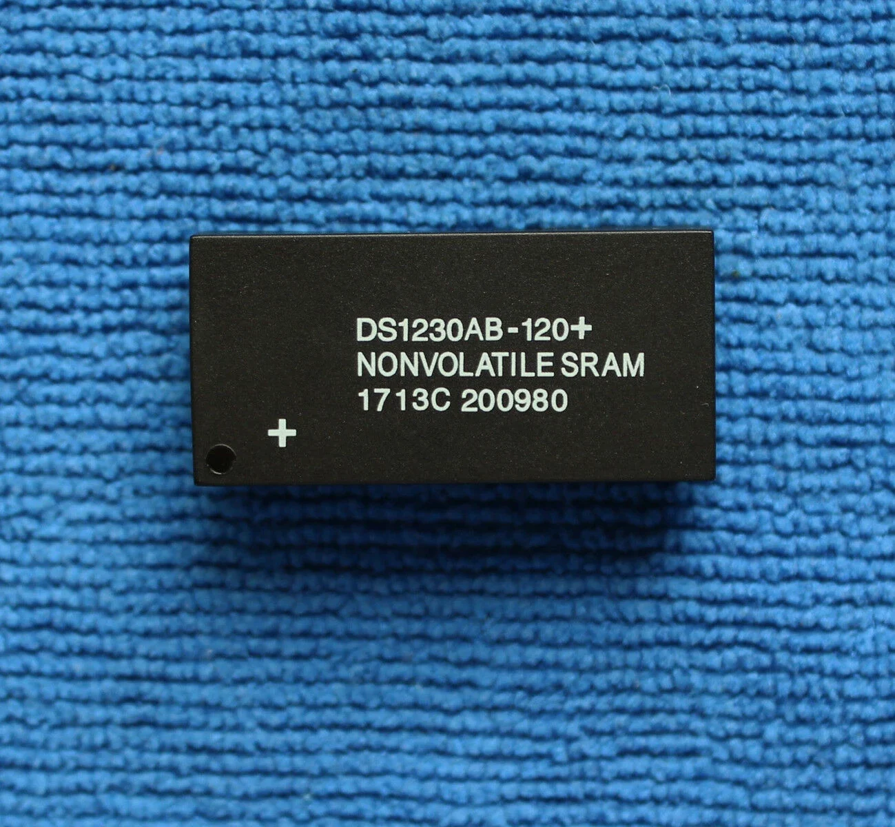 1pcs/lot DS1230AB-120 DS1230AB DIP28 clock