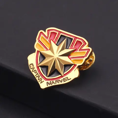 Marvel Avengers Captain Marvel 로고 배지 금속 브로치 의류 배낭 핀 팬 액세서리 선물