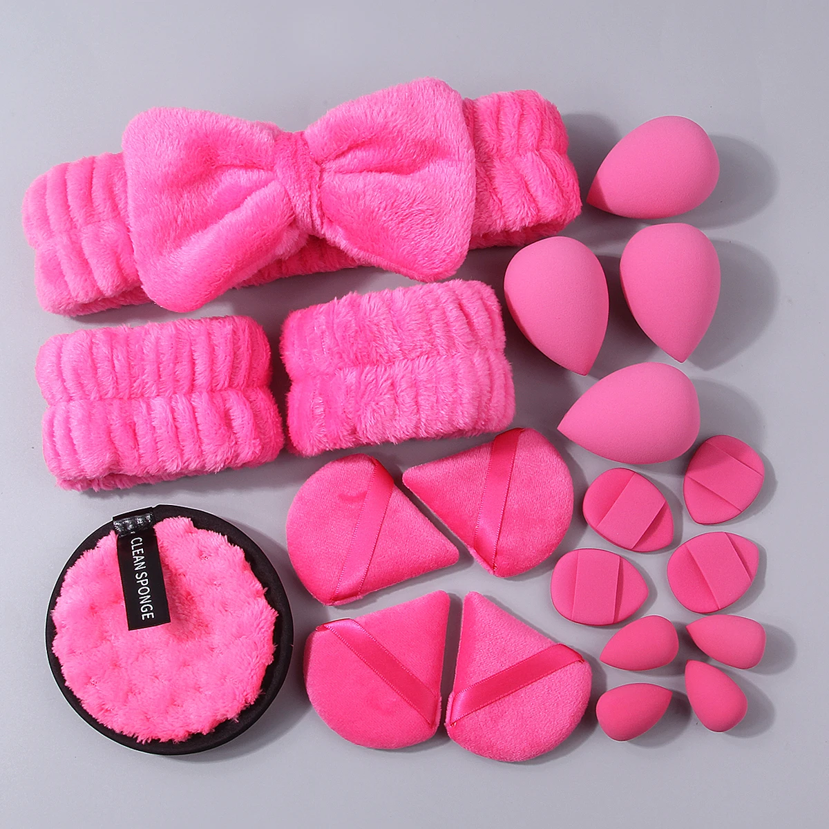 مجموعة منتفخة لتنظيف الوجه والمكياج مكونة من 20 قطعة - منتفخة مستديرة كبيرة وإسفنجة ناعمة لبودرة البيض وحزام معصم لربط الشعر