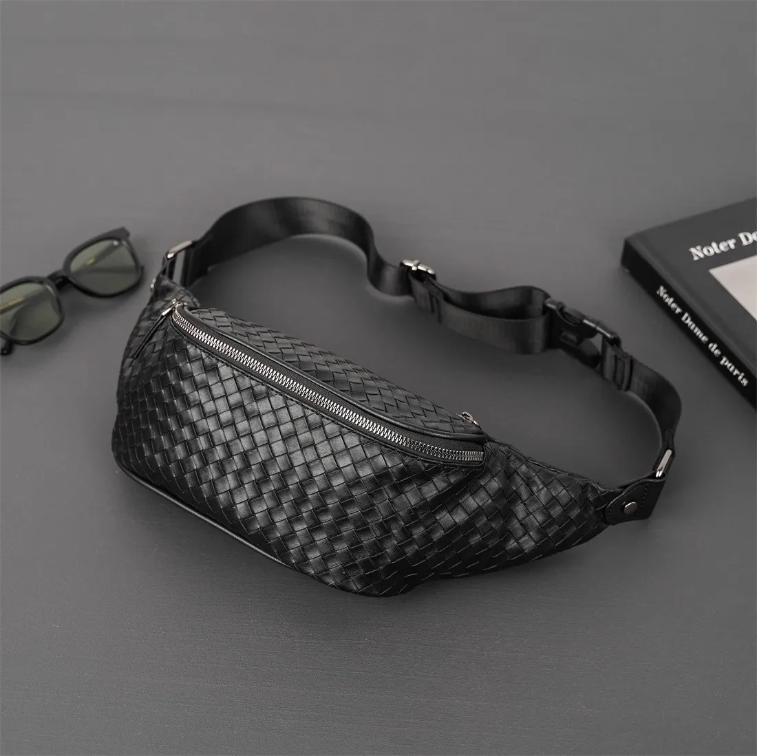 Leather Men Waist Fanny Pack Retro Belt Bag Woven Man Shoulder Bags Sport Male Chest Bags