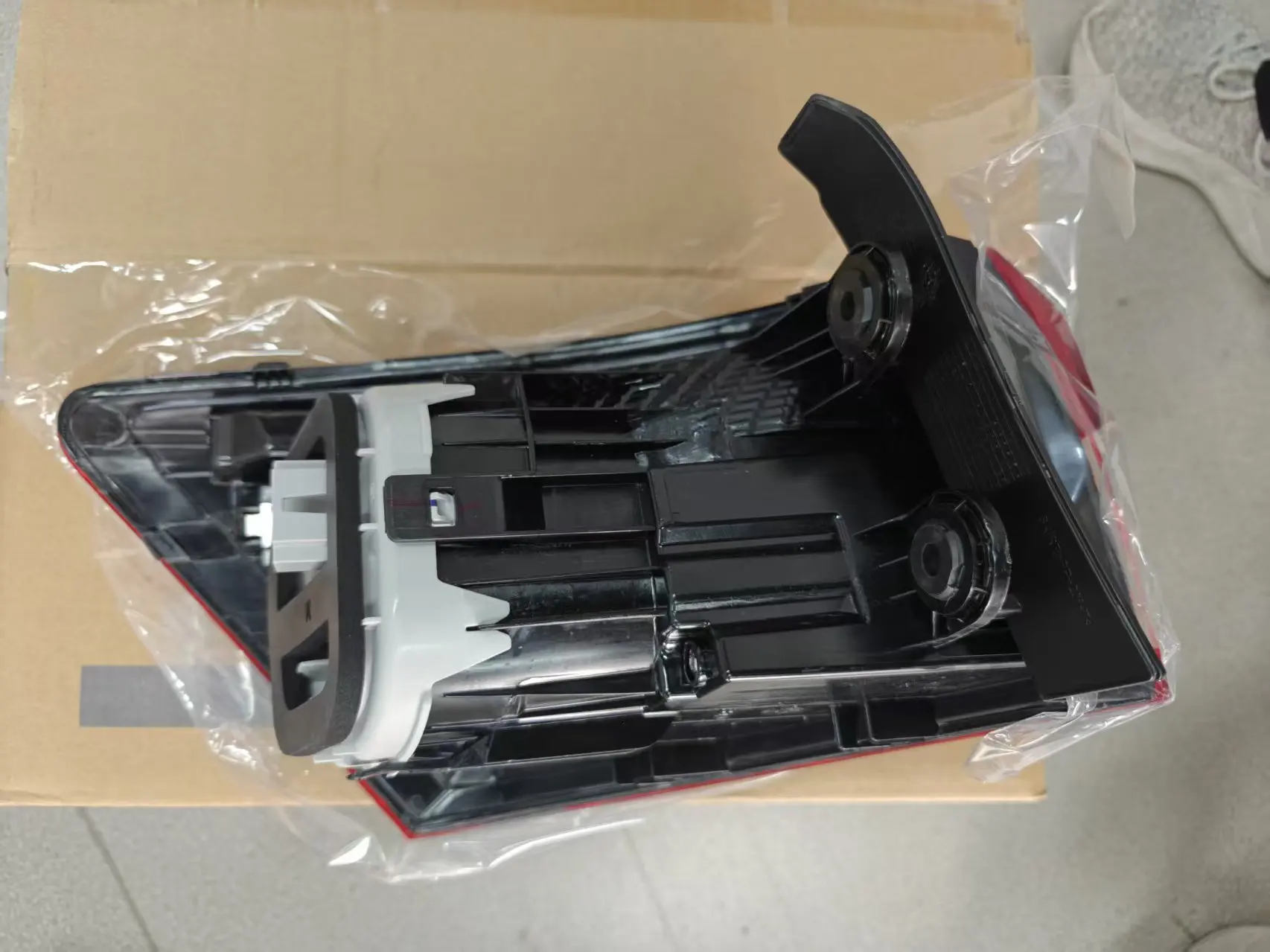 CD569F271702-0100   CD569F271702-0200-AA y2803410-cr02  for unik