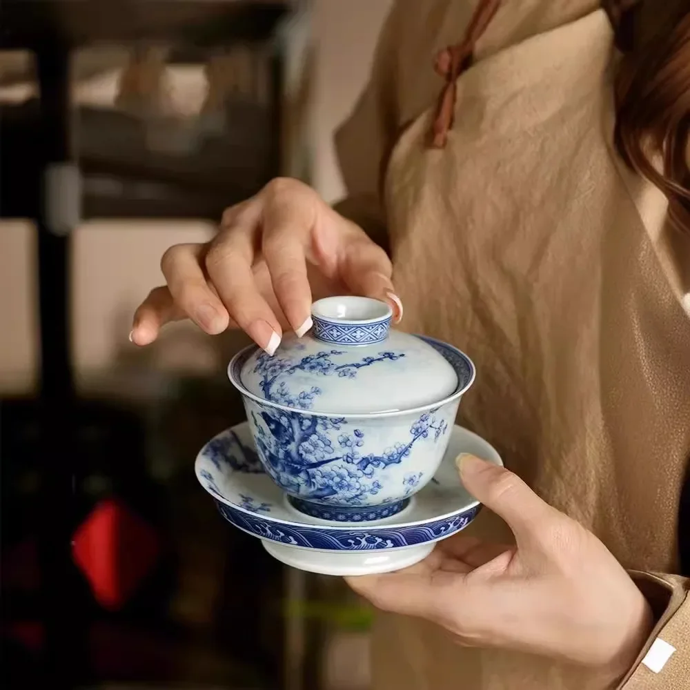 Jingdezhen Antique Mud Flower and Bird High Cover Bowl Not Hot To Make Tea Bowl Household Ceramic Blue and White Kung Fu TeaCup