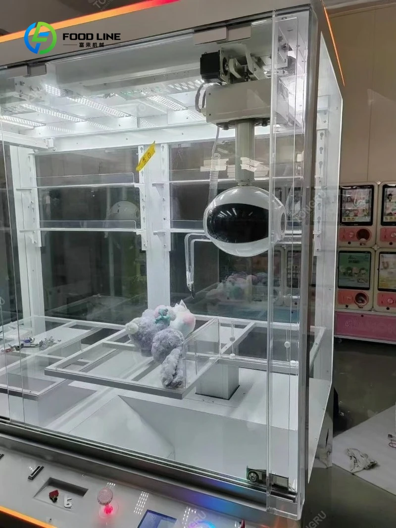 Customized Catcher Fun Zone Adult Toy Arcade Claw Crane Machine Attractive Doll Claw Machine Amusement Park Claw Crane Machine
