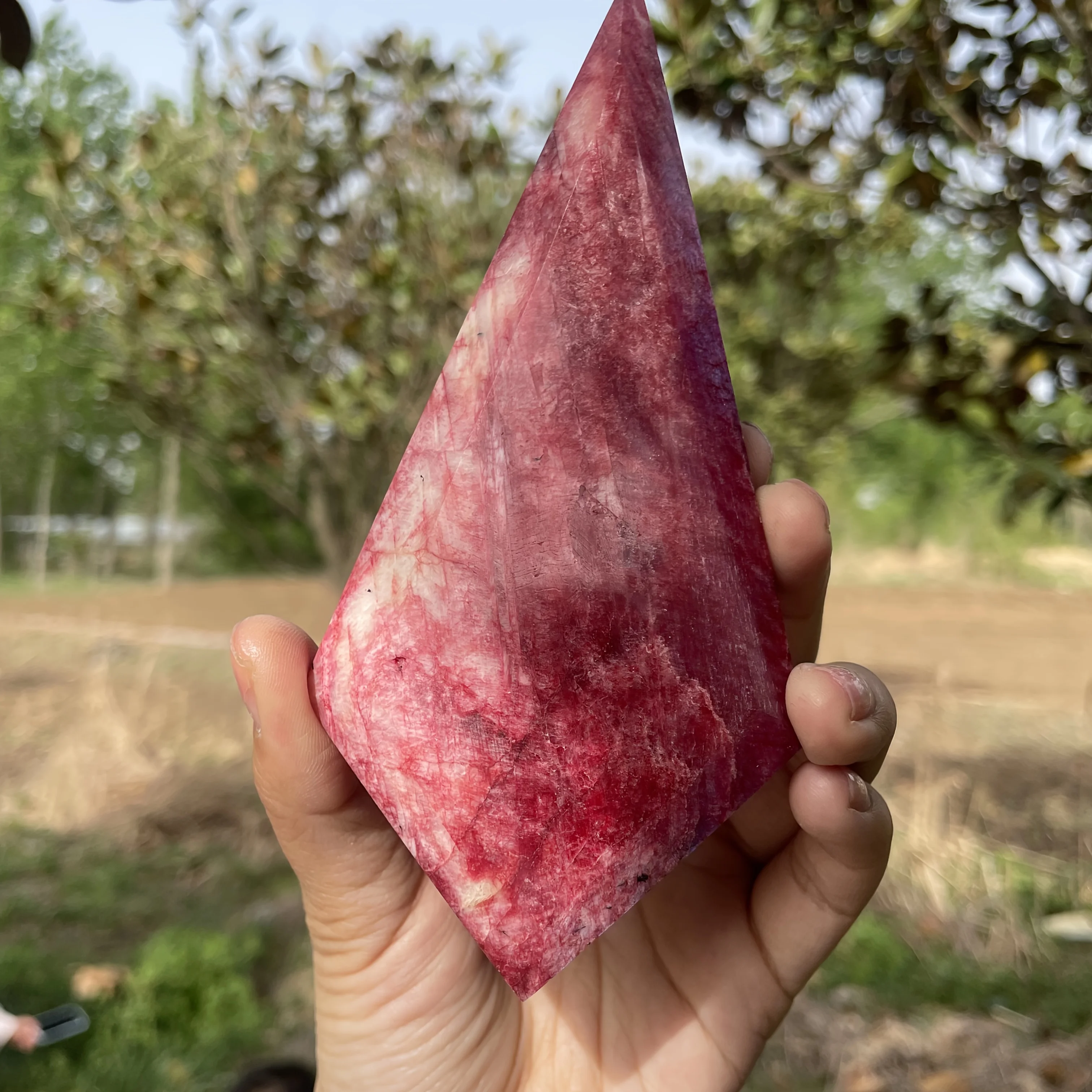 

1pc Bohemian Red Moonstone Rhombus Crystal - Vibrant Pinkish-Red Polished, Decorative & Jewelry Making, Unique Home Decor Gift