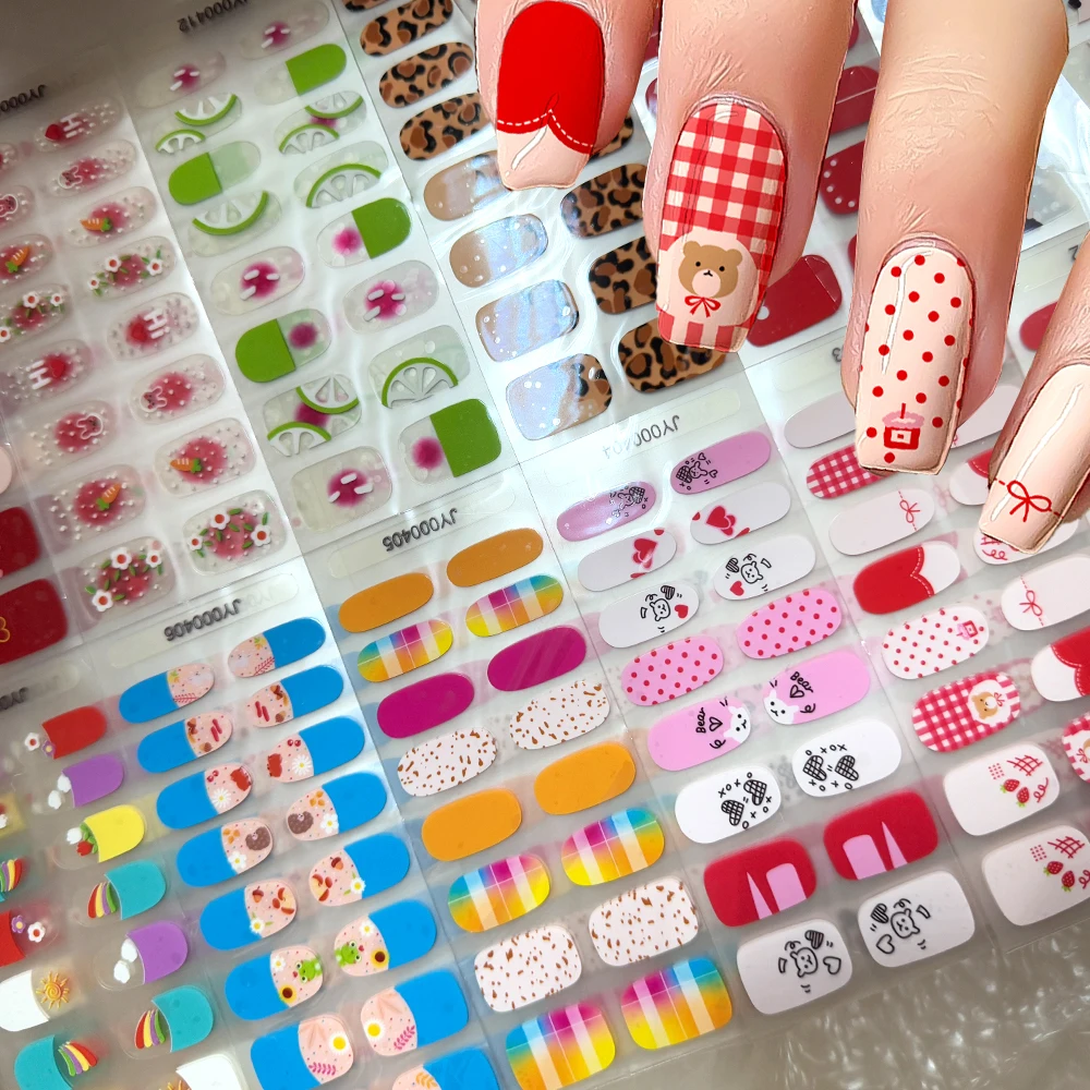 16 puntas de pegatinas de esmalte de uñas de dibujos animados, diseño de corazón, conejo, oso, monstruo, sin hornear, pegatinas para envolver decoración de uñas, pegatina colorida para uñas