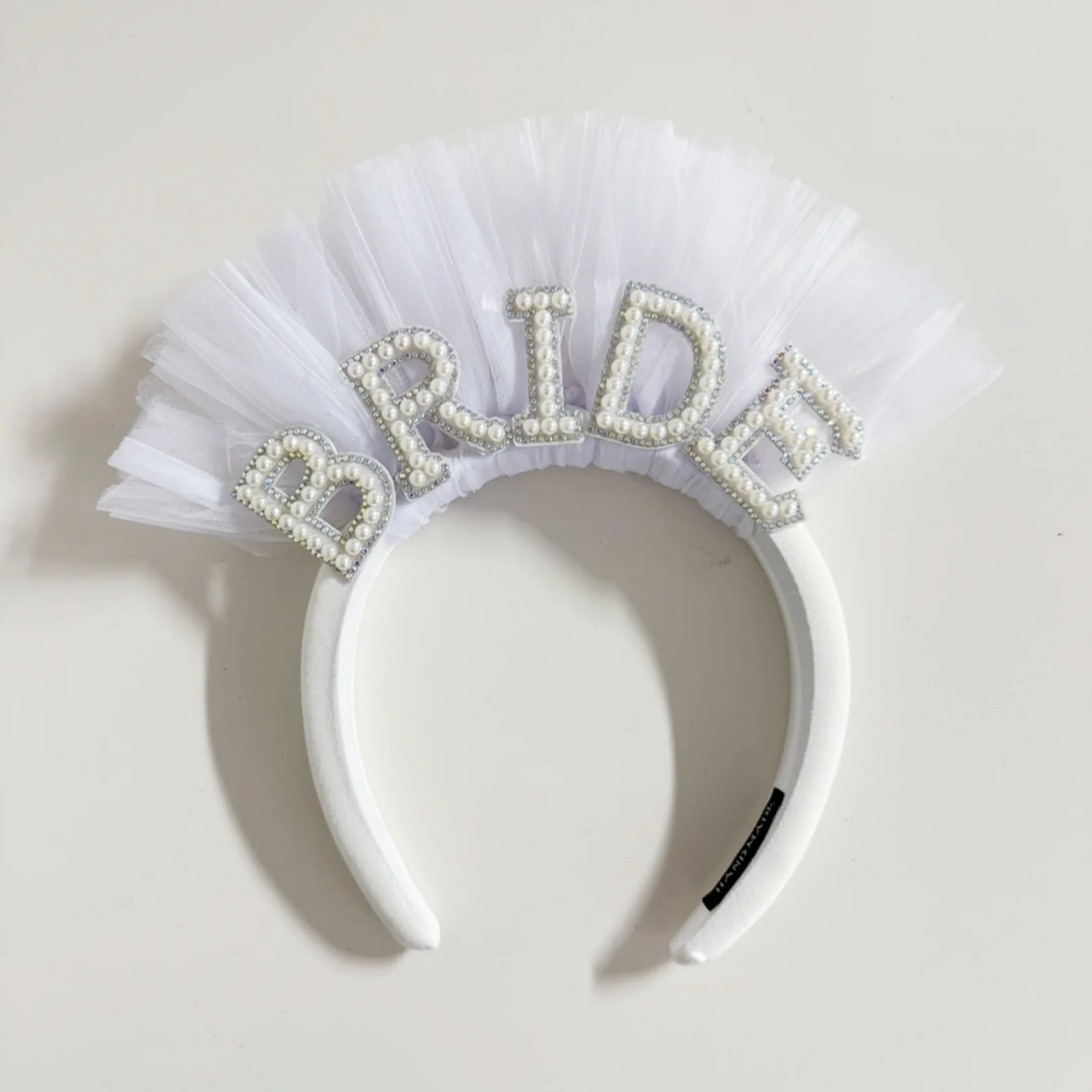 Diadema con diamantes de imitación y perlas para novia, tocado de novia de tul blanco, accesorio elegante para el cabello para boda, despedida de soltera, 1 ud.