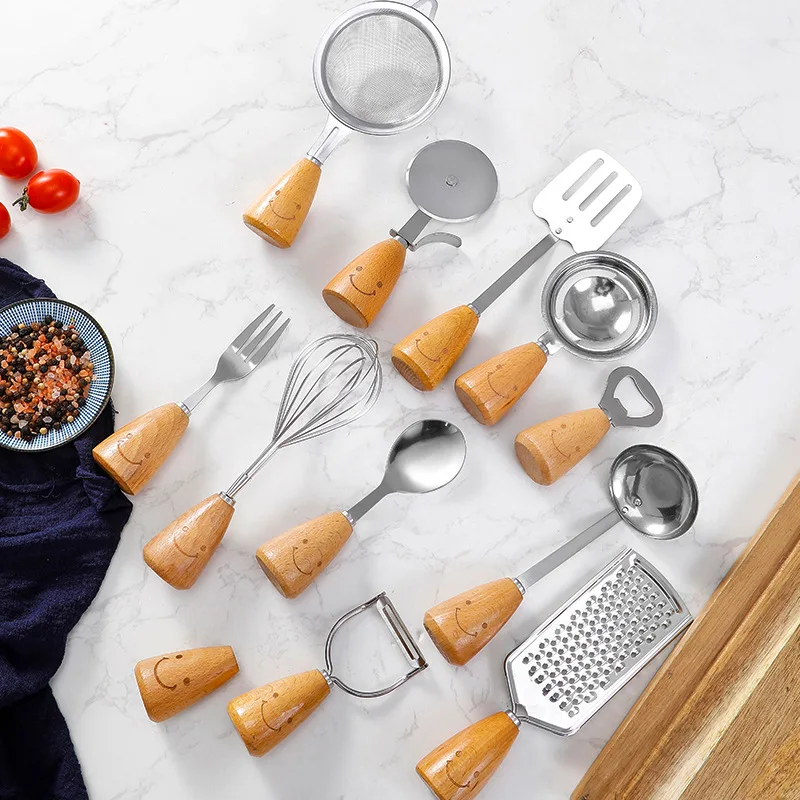 Smiley Face Stainless Steel Wooden Handle Kitchen Utensil Whisk Spoon Spatula Fork Pizza Cutter Korean Baking Tool