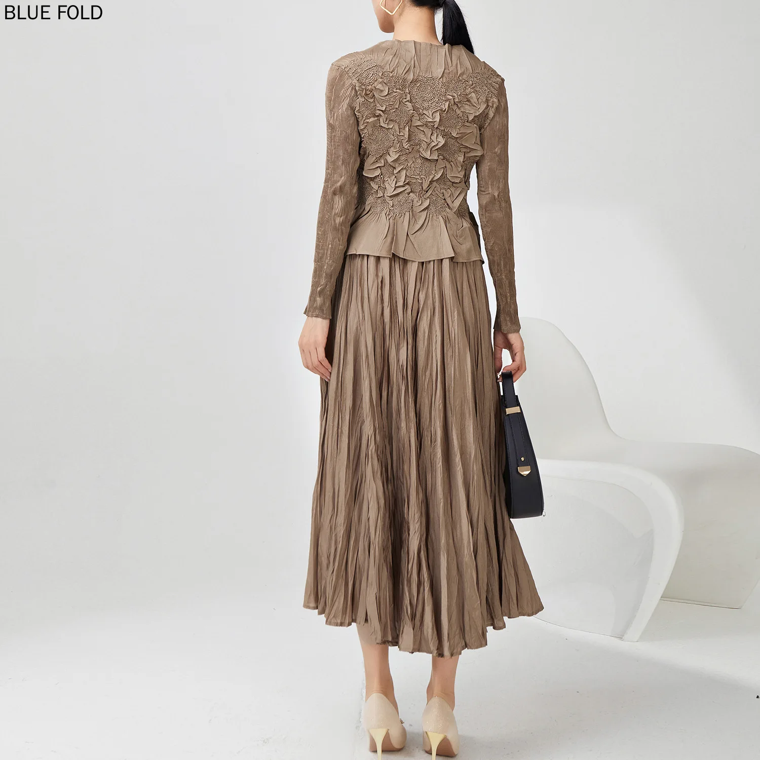 MIYAKE Pleated Set for Women High-end Casual Autumn Long-sleeved Top Fashionable Skirt Two-piece Suit Two Piece Set for Women