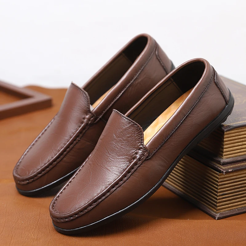 Genuine Leather Men Shoes Casual Luxury Brand Men Loafers Italian Moccasins Breathable Slip on Men Driving Shoes