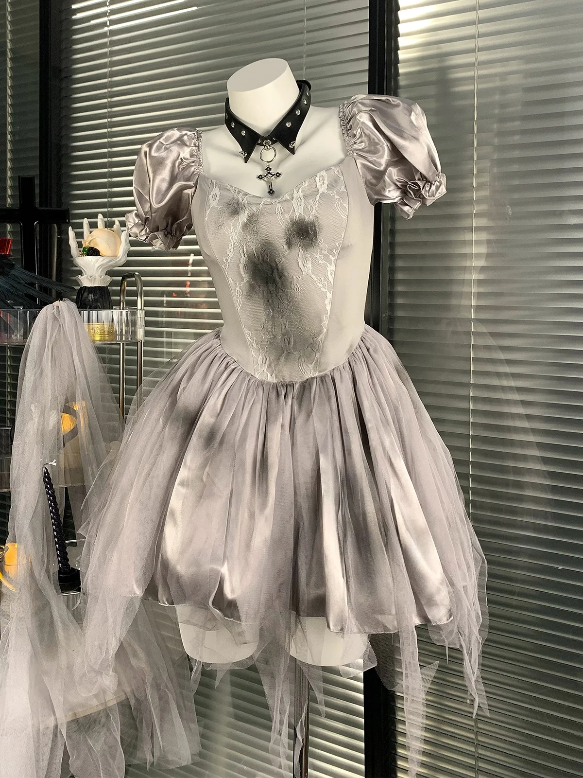 Loween Zombie Bride… - image