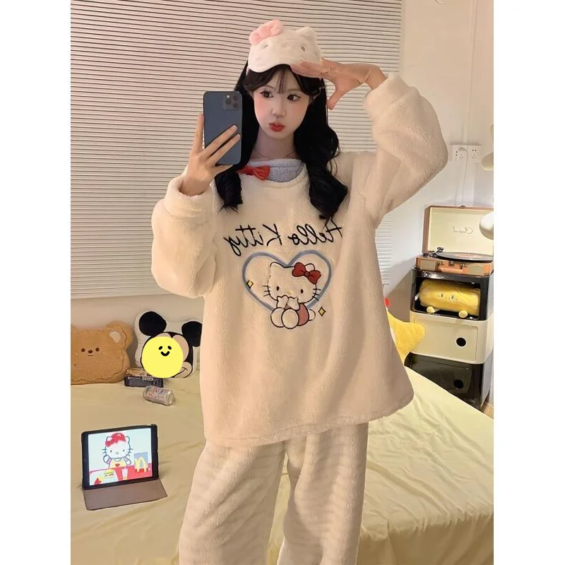 

Sanrio Hello Kitty women's Pajamas Set Sleepwear Coral Fleece Flannel Petite Winter Homewear Cozy Plush Thickened And Wearable