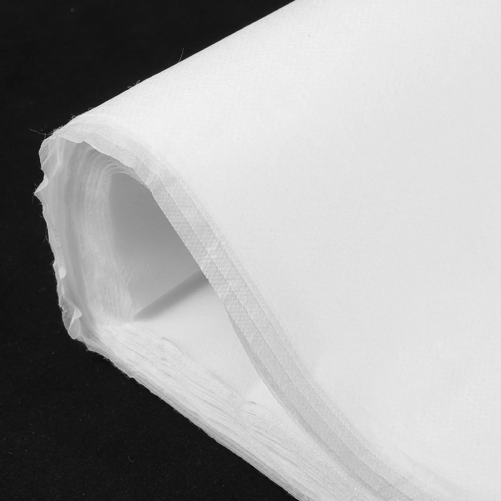 100Pcs Disposable Bath Towels Premium Nonwoven Soft Thick Highly Absorbent for Hotel Salon Spa Gym Camping Travel Use