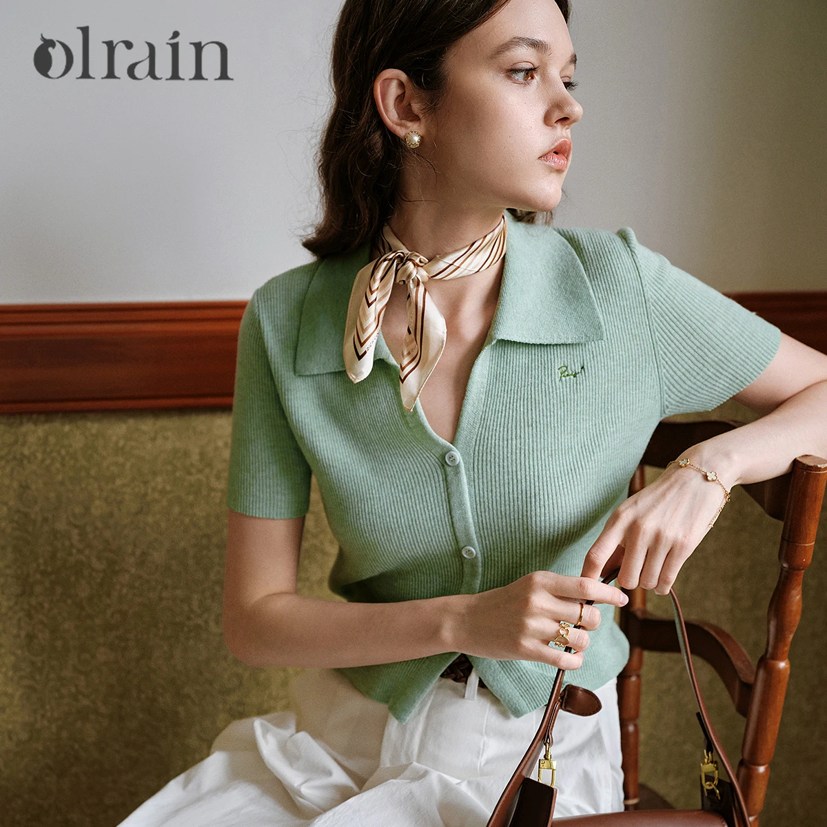 

OLrain Women Short Sleeve Jumper Green POLO Neck Embroider Knitted Pullover Summer 2025 Commuter Temperament Thin Top O57XZ98139