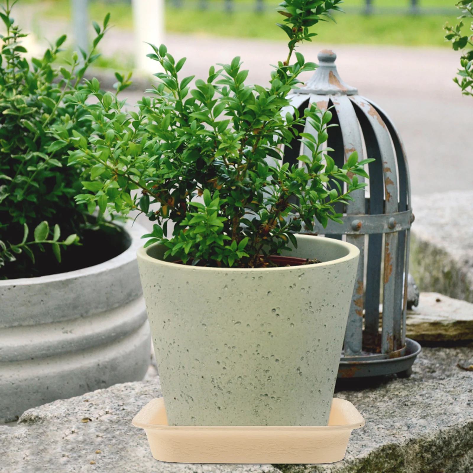 

2Pcs Plastic Flower Pot Tray Square Leakproof Thicken Design Anti-Slip Bottom Lightweight Heavy Bearing Home Balcony Garden