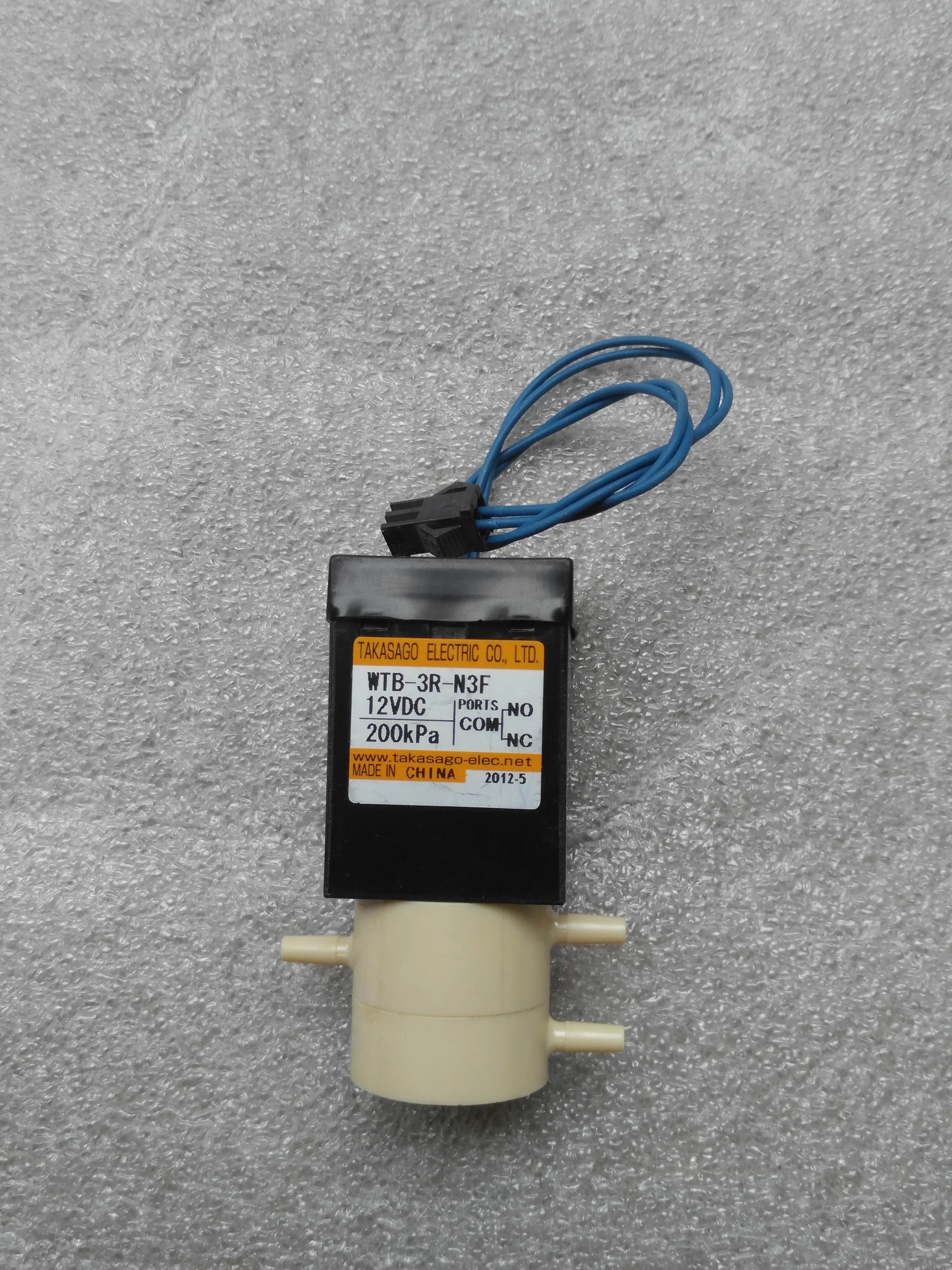 

TAKASAGO high sand micro DC two-way solenoid valve WTA-2r-n4f WTB-3R-N3F Used