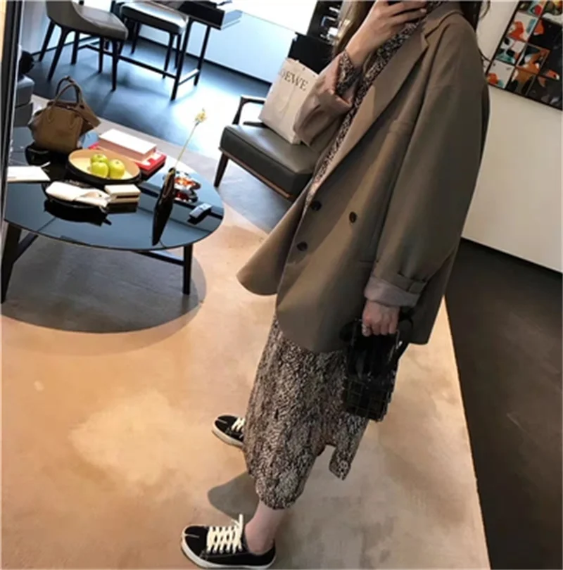 

Spring and Autumn Sagging Suit Coat Women's 2022 New Fat mm Design Sense Casual Relaxed Korean Version Suit Women's Solid X01582