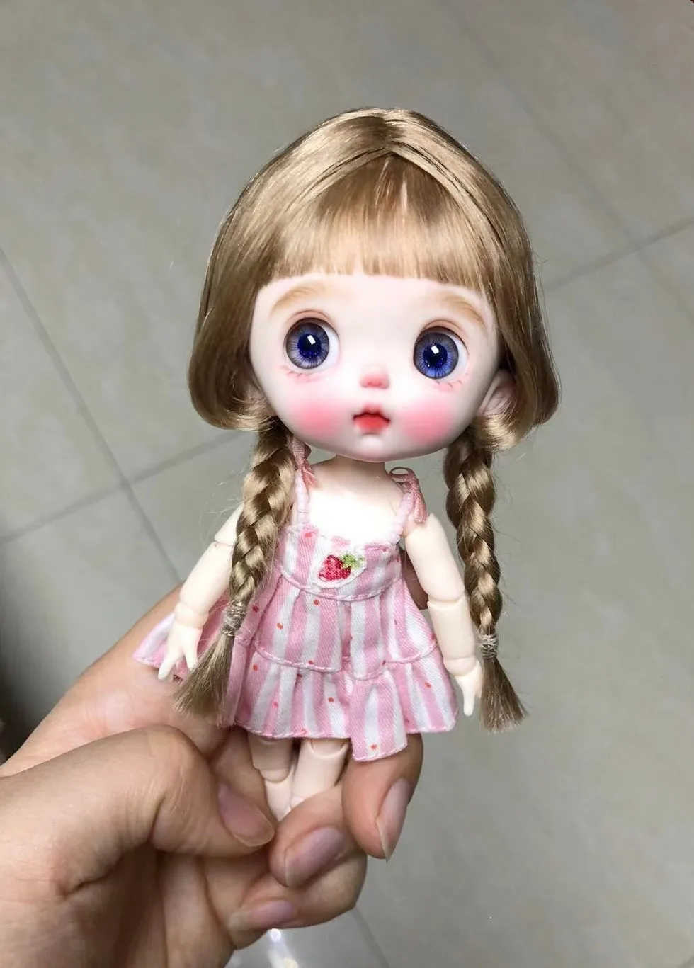 OB11 doll hair hard head shell bangs wig, light brown 1/8 BJD doll mohair free shipping