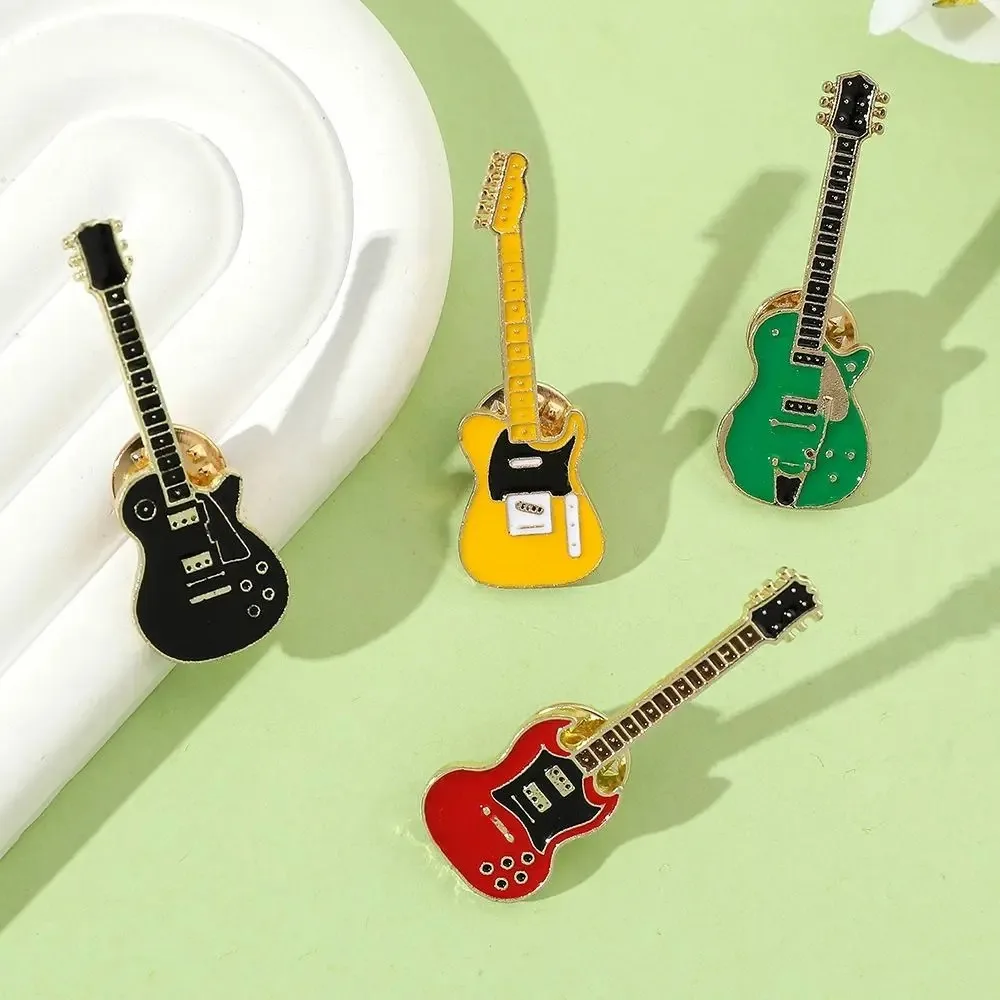 Engraçado metal lapela emblemas instrumento musical guitarra broche kpop rock música banda esmalte moda jóias presente