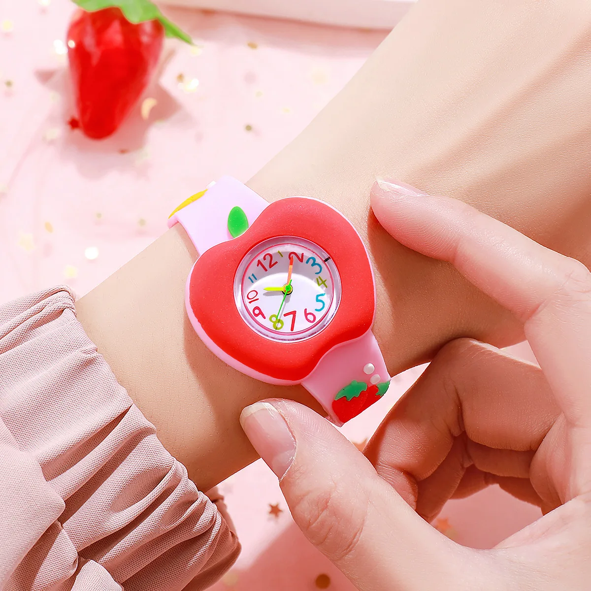 

Cute Cartoon Children's Watch Korean Version Silicone Popular Watch Trendy Apple-shaped Dial Quartz Wristwatches