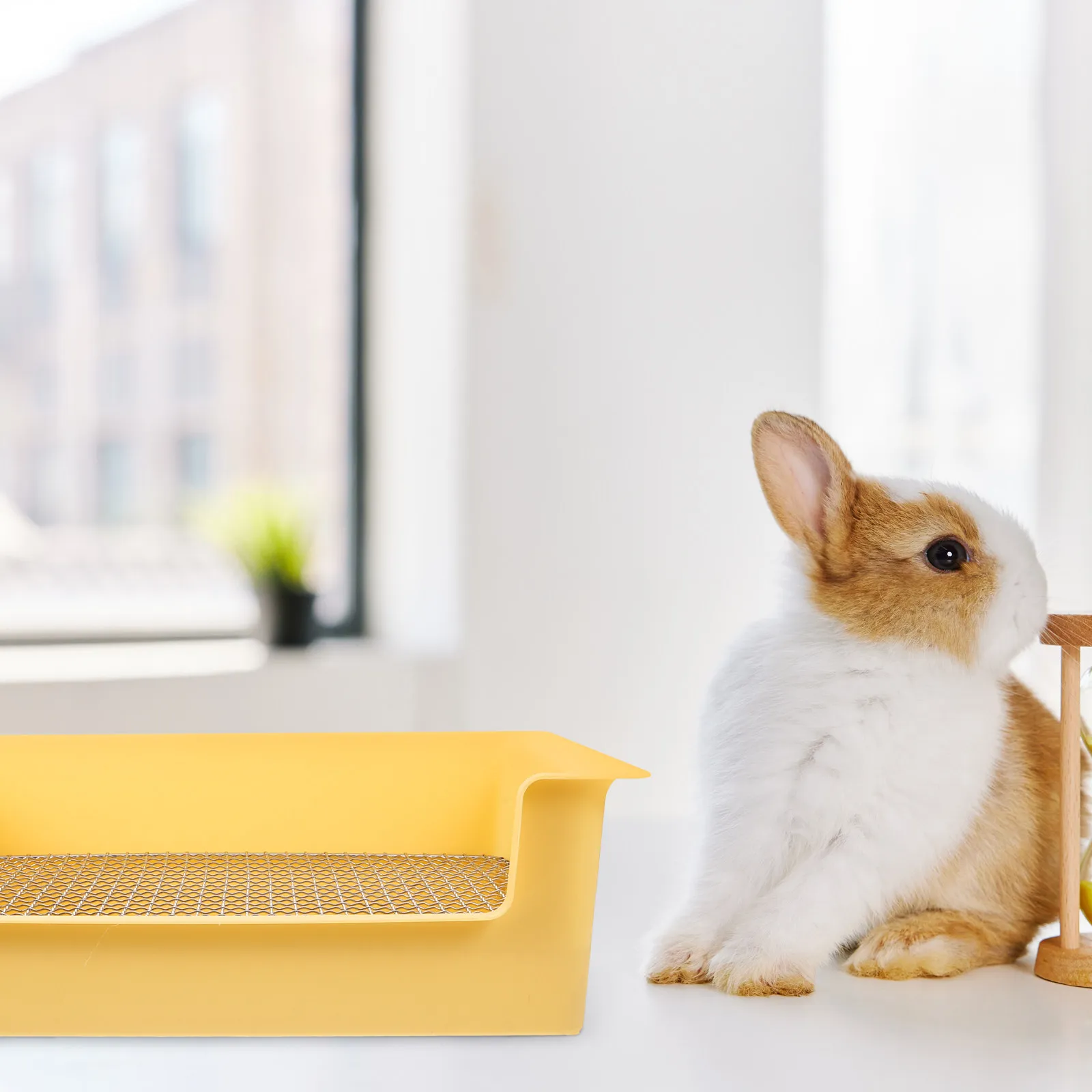 Large Rabbit Litter Box Split Type Easy Clean Portable Toilet Tray for Small Animals Guinea Pig Hamster Ferret Litter Pan
