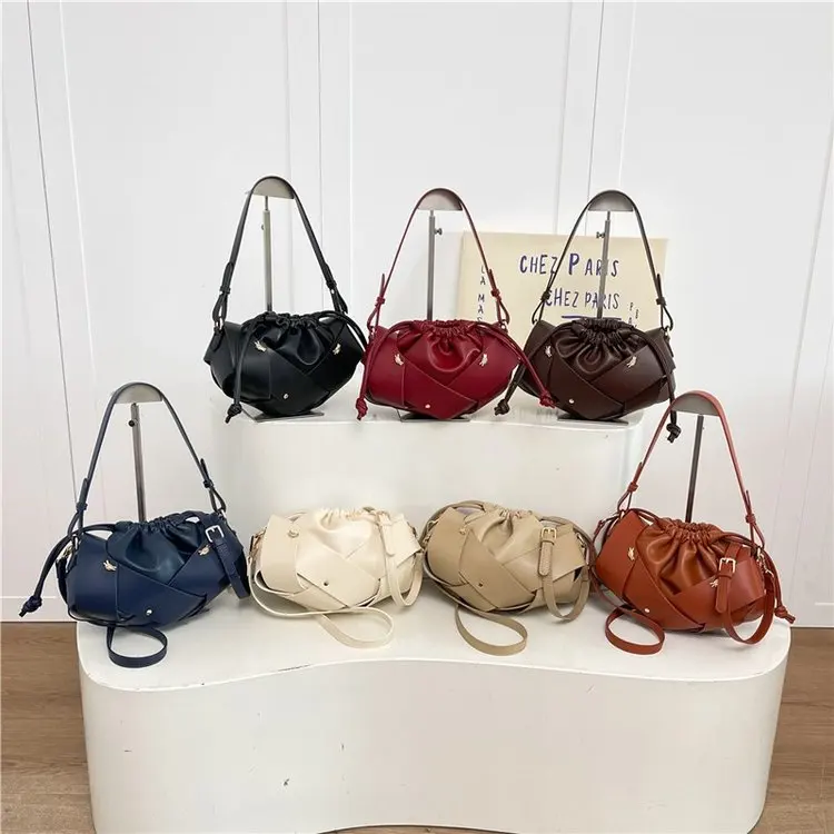 

2026 New Arrival High-end Cloud Underarm Bag, Niche Drawstring Women's Fashion Versatile Shoulder Crossbody Bag