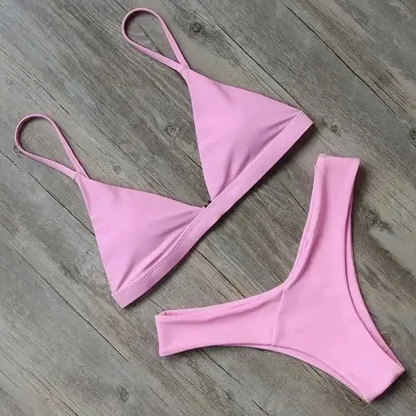 Conjunto de microbikini con Push-Up para mujer, traje de baño Sexy con cuello Halter, ropa de baño unicolor, Bikini brasileño 2024