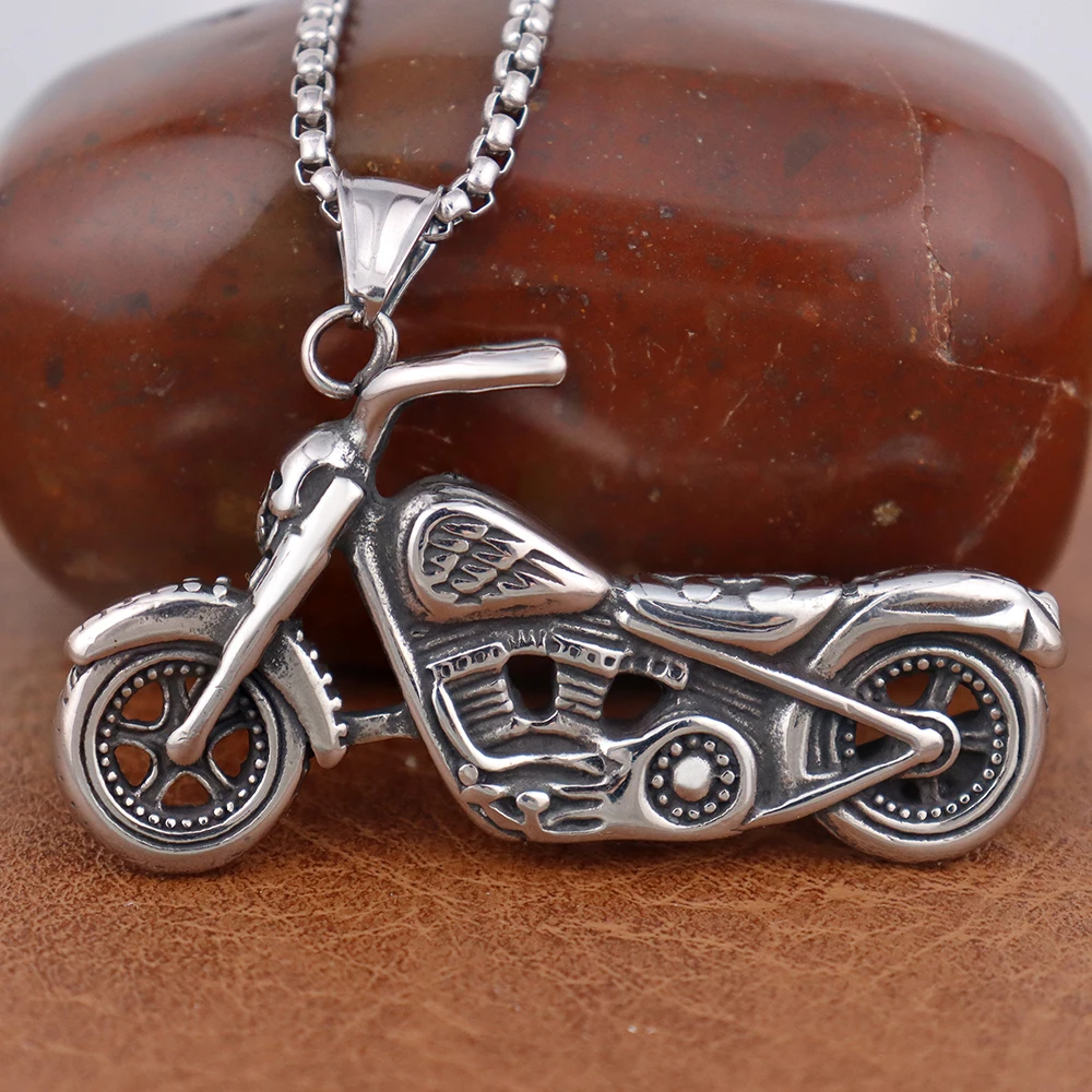 Classic Daryl Dixon Motorcyclist Pendant Chain Punk Hip Hop Soul Chariot Necklaces for Men Fashion Biker Jewelry Gift Wholesale