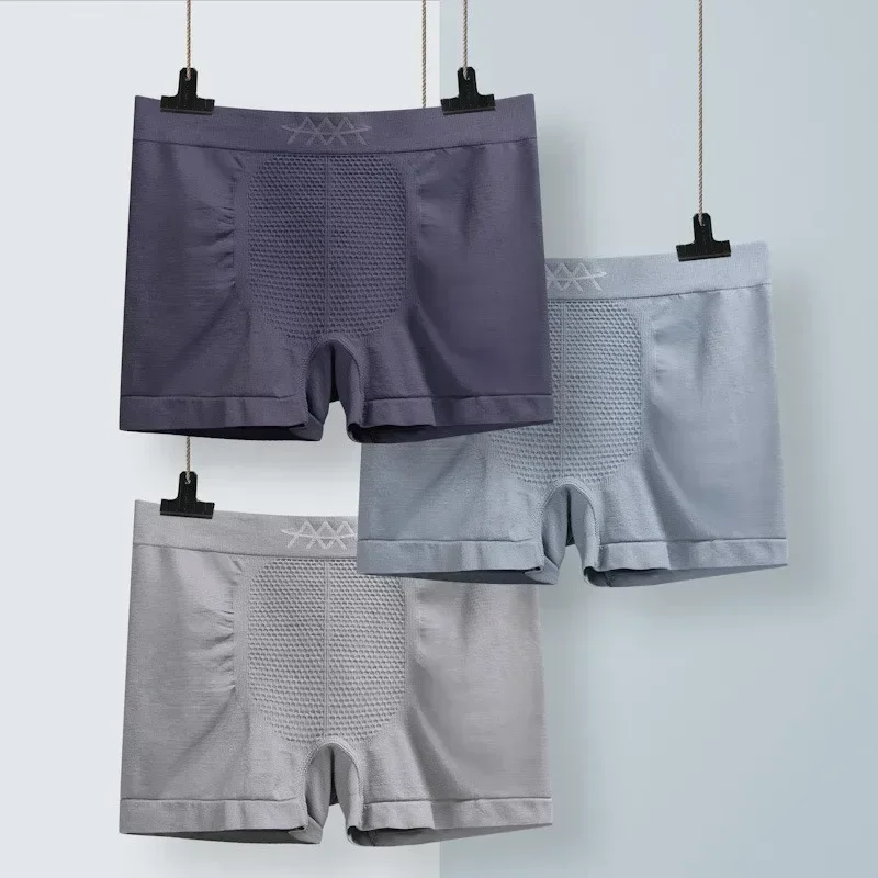 

1pc Mens Boxer Shorts Seamless Breathable Mid Waist Sports Elastic Comfortable Solid Color Antibacterial Breathable Underwear
