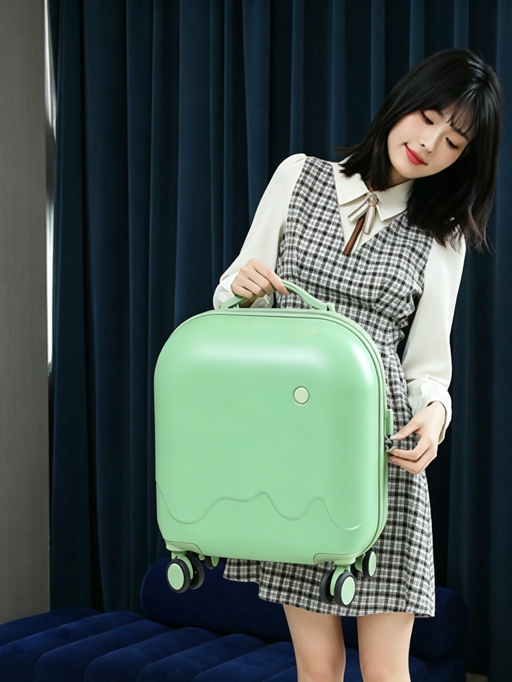 new-snow-cream-lightweight-ladies-style-18-inch-carry-on-suitcase-with-silent-wheels-universal-wheel-hardshell-suitcase