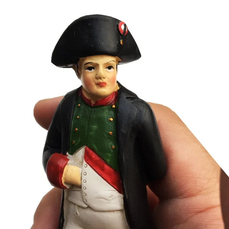 Napoleon France Resin Handicraft Decoration Souvenirs Desktop Ornament Indoor Home Table Accessories Collection Gift
