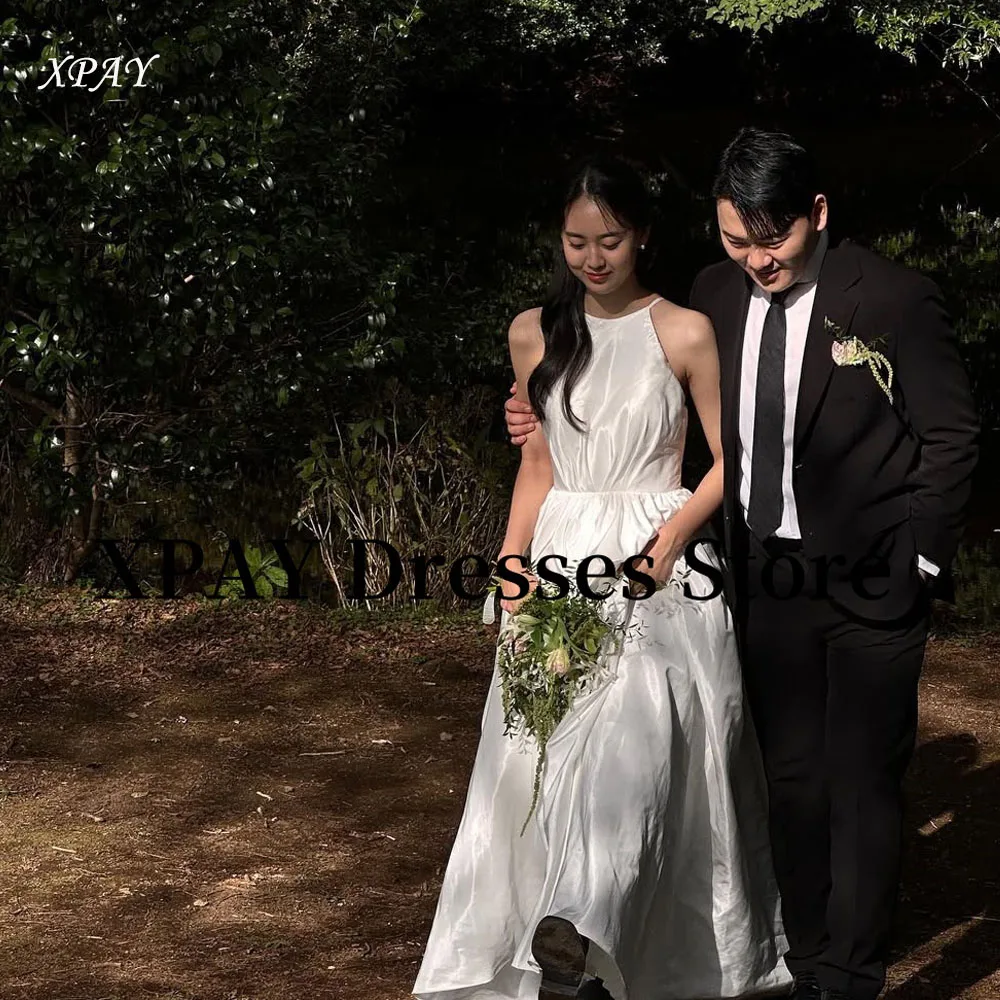 

XPAY Simple A Line Taffeta Wedding Dresses Korea Photo shoot Halter Floor Length Bride Gowns Backless Receipt Dress Customized