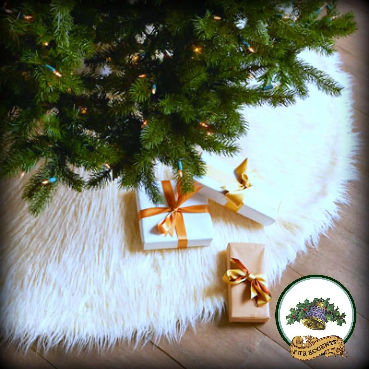 

Classic Mongolian Shaggy Sheepskin Faux Fur Tree Skirt/Log Cabin Lodge Christmas Tree Skirt White Premium Quality Faux Fur Round