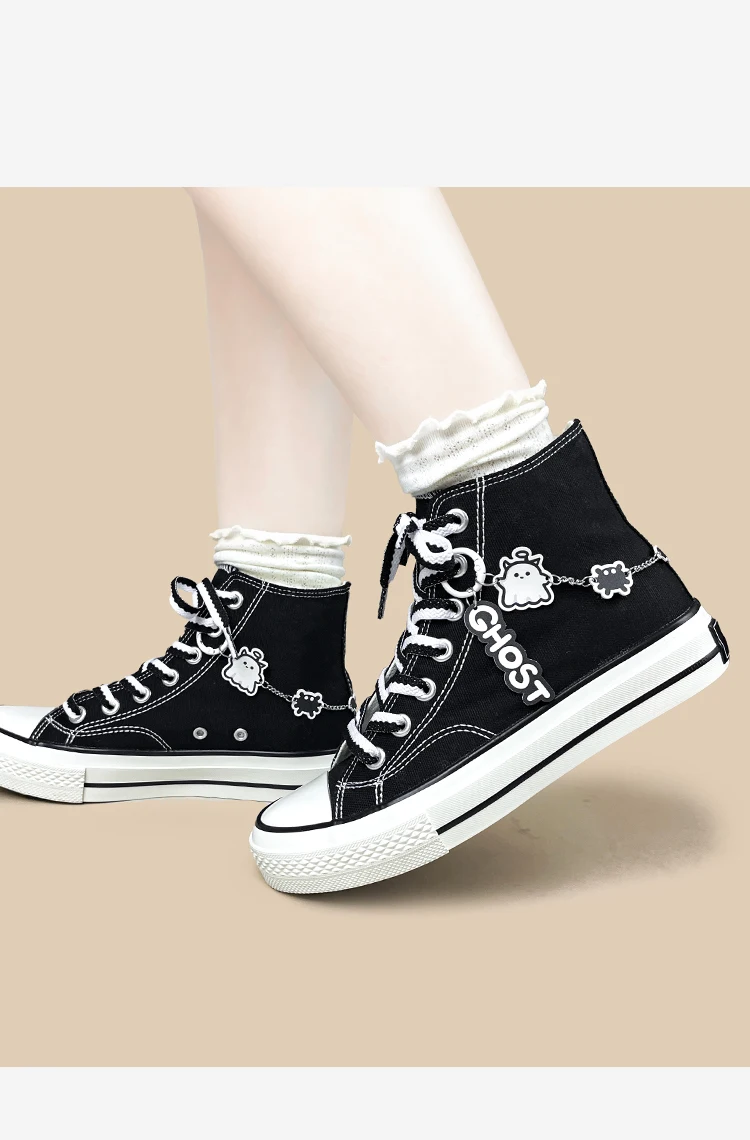 Amy und Michael Y2K Sweet Punk High-Top Canvas-Sneaker für Damen, schwarze Schnürschuhe, flache Freizeitschuhe, niedliche Charms-Schuhe für Teenager-Mädchen – Detail 8