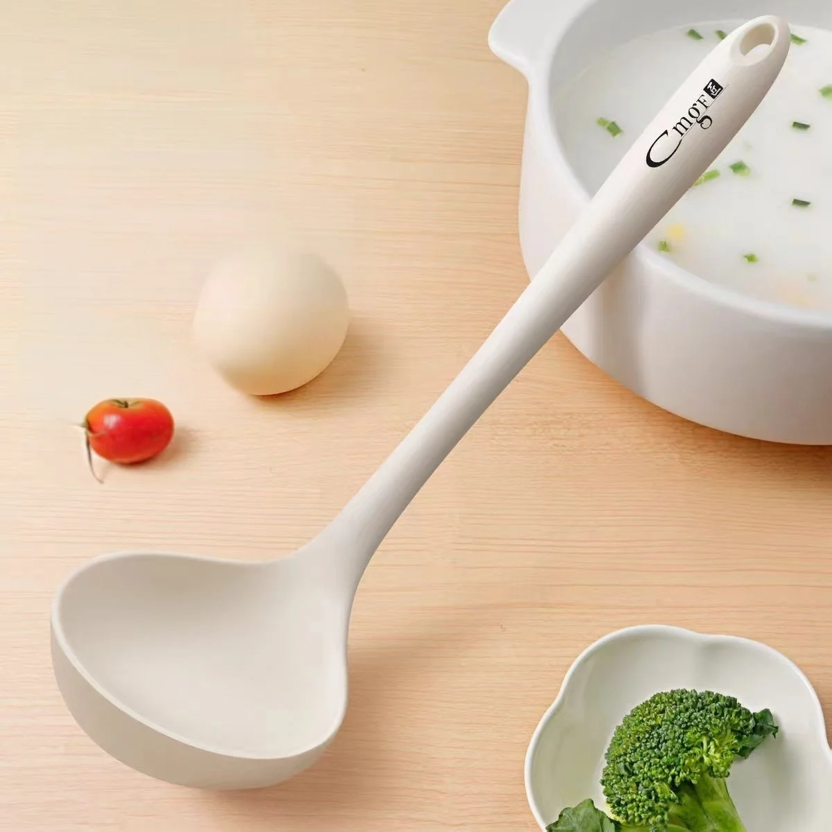 Large Size Home Use Soup Spoon High-End Silicone Long Handle Non-Stick Pot Special Food Grade Heat-Resistant Soup Or Porridge Se