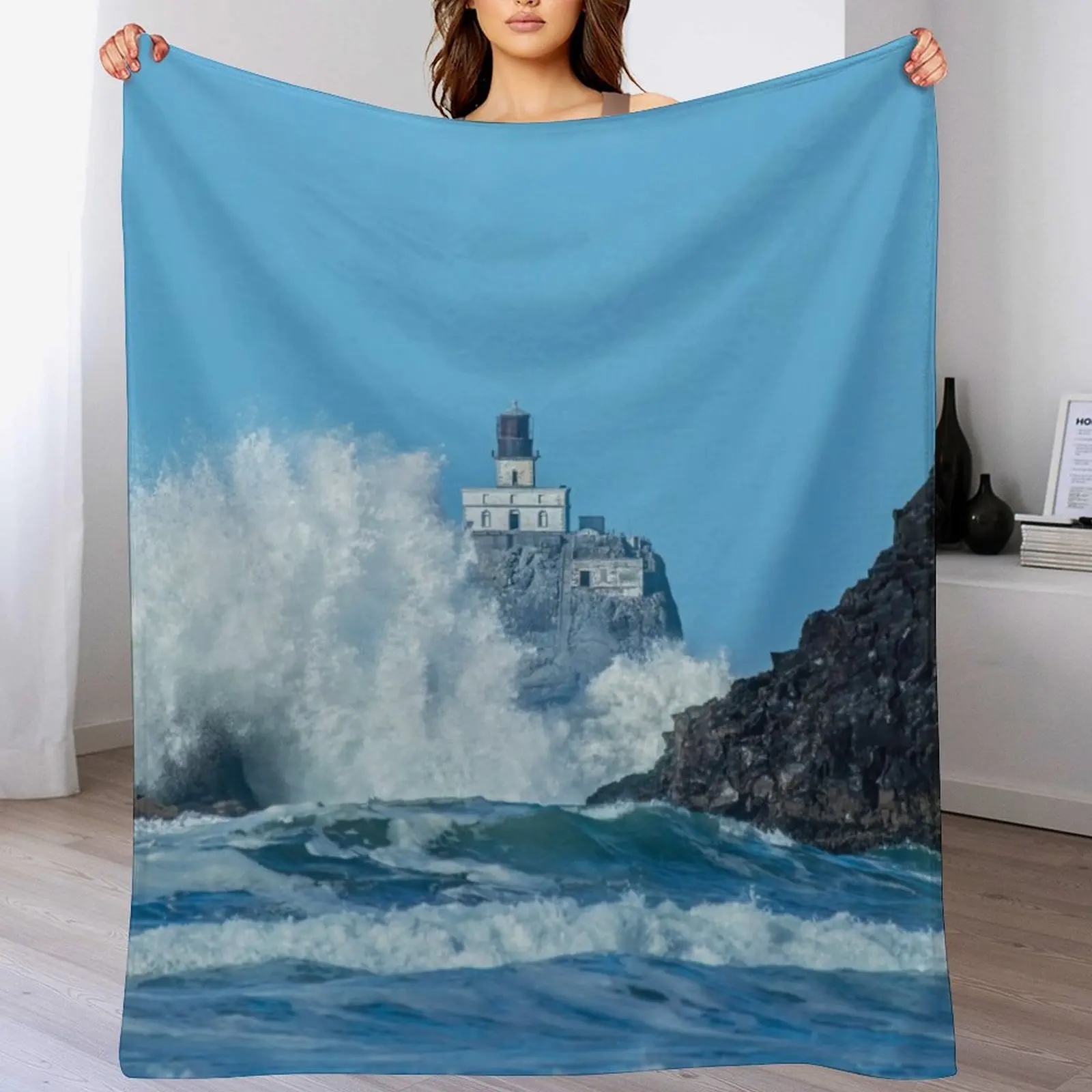 Tillamook Rock Lighthouse, Oregon - Terrible Tilly Throw Blanket Picnic Thins Blankets