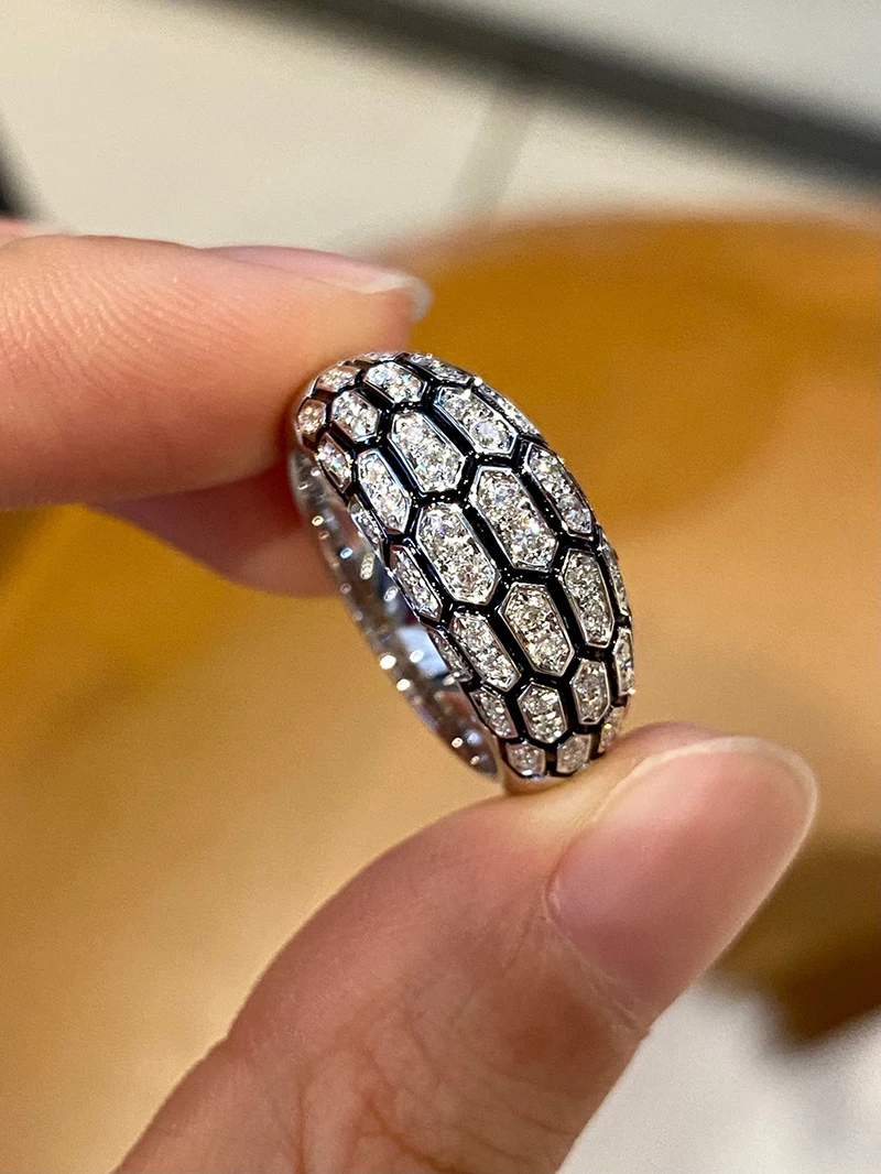 LUOWEND 100% 18K White Gold Earrings Vintage Style Real Natural Diamond Hoop Earrings&Ring for Women High Party Jewelry Set view 2