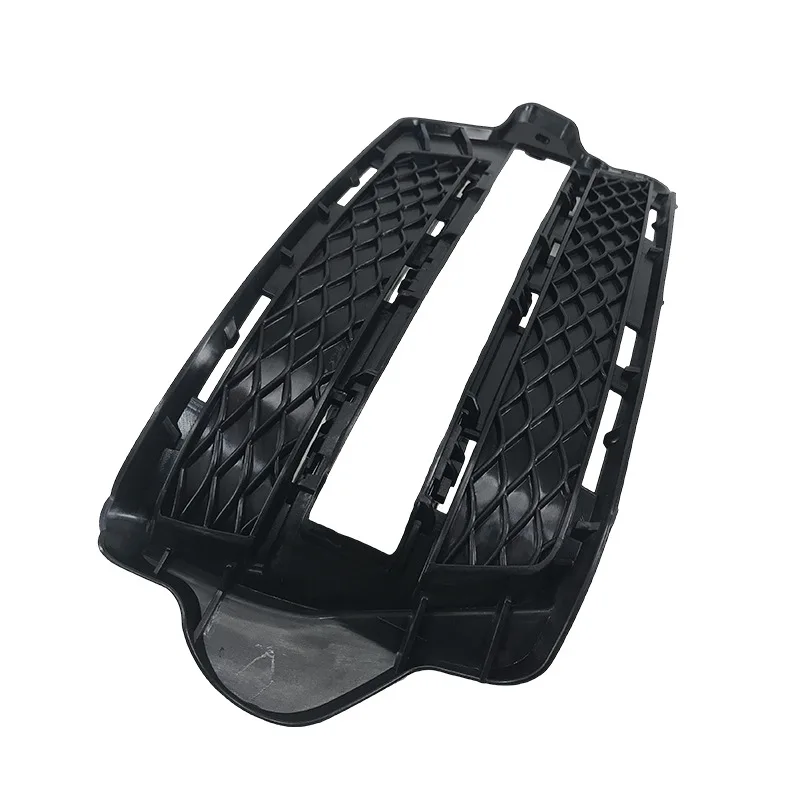 

Applicable to W204 front bar trend grille fog light frame cover 2048852922 2048853022