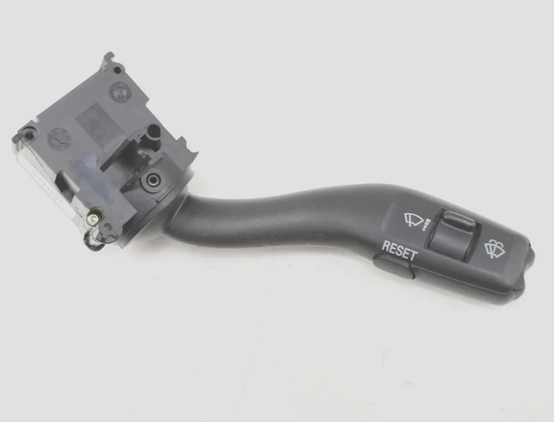 

Оригинальный переключатель стеклоочистителя/статалка для AUDI A4 A6 A8 RS4 S4 4E0953503B 4E0 953 503 B