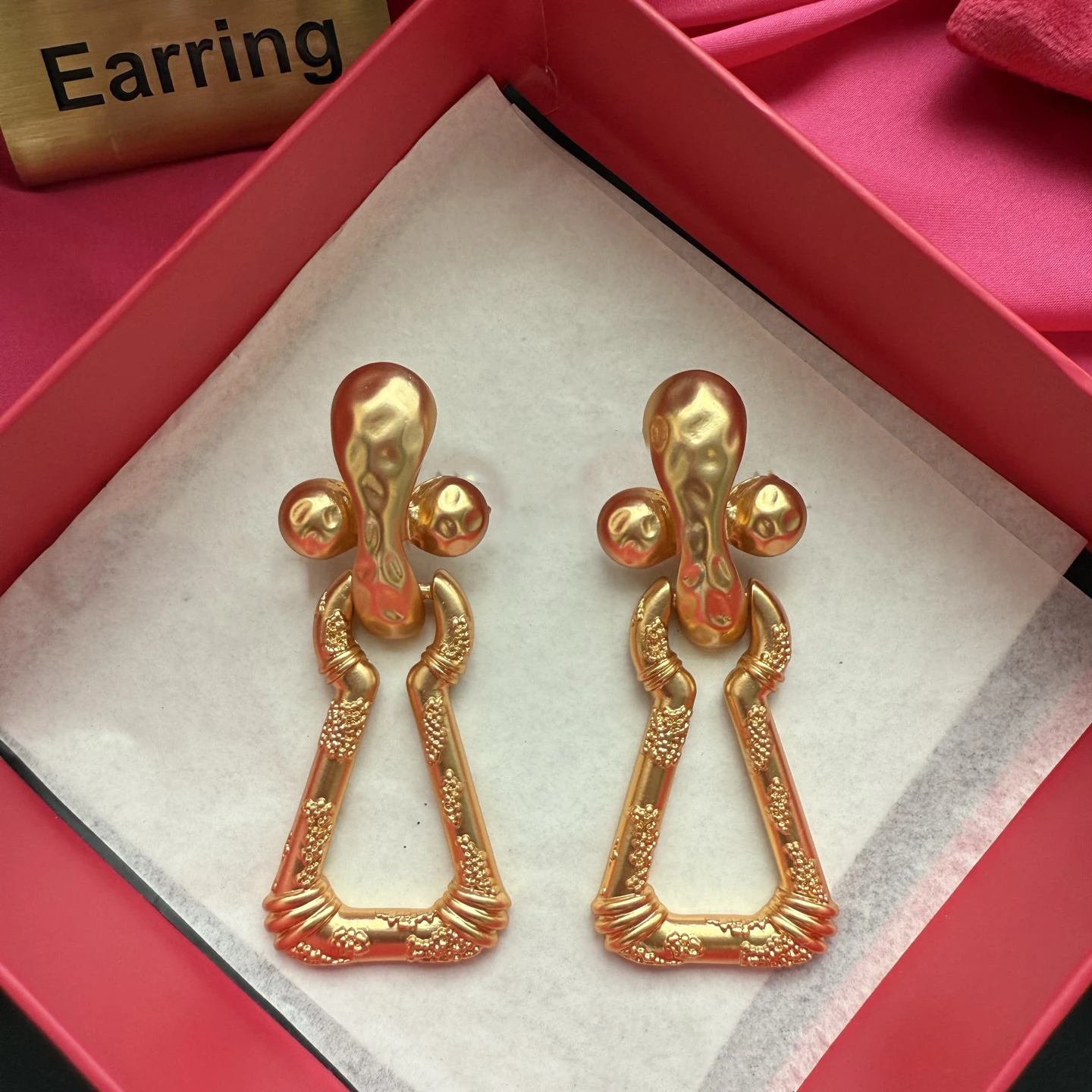 Europe America Gold Plated Brass Keyhole Shaped Crystal Luxury Earrings Women Art Design Brand Accessories