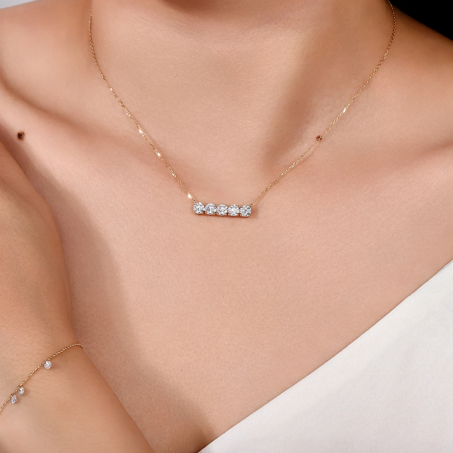Provence balance beam Necklace 18KGold 1.55ct Lab diamond Women's Unique Pendant Necklace Fashion jewelry Luxury Chain Gifts