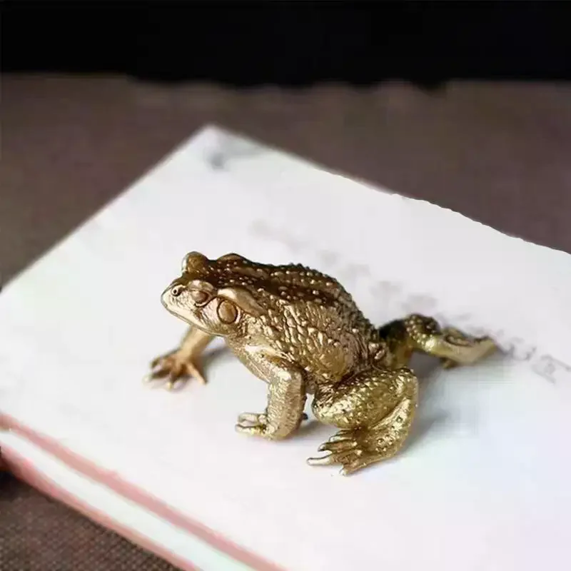 Feng Shui Copper Fortune Pocket Money Toad Brass Figurine Indoor Outdoor Decor Statue No Electricity Required