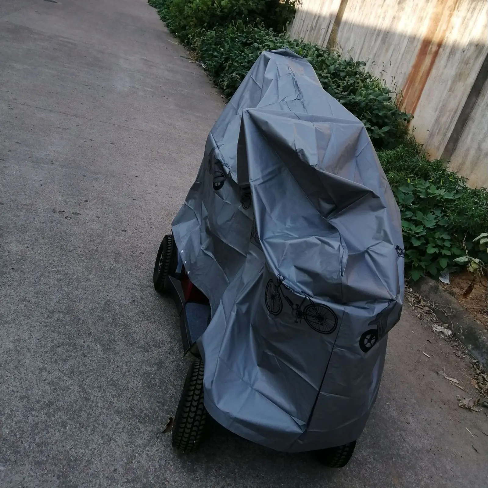 

1pc Electromobile Cover Cover Universal Waterproof Dustproof Electromobile Protector Outdoor Indoor Storage Grey