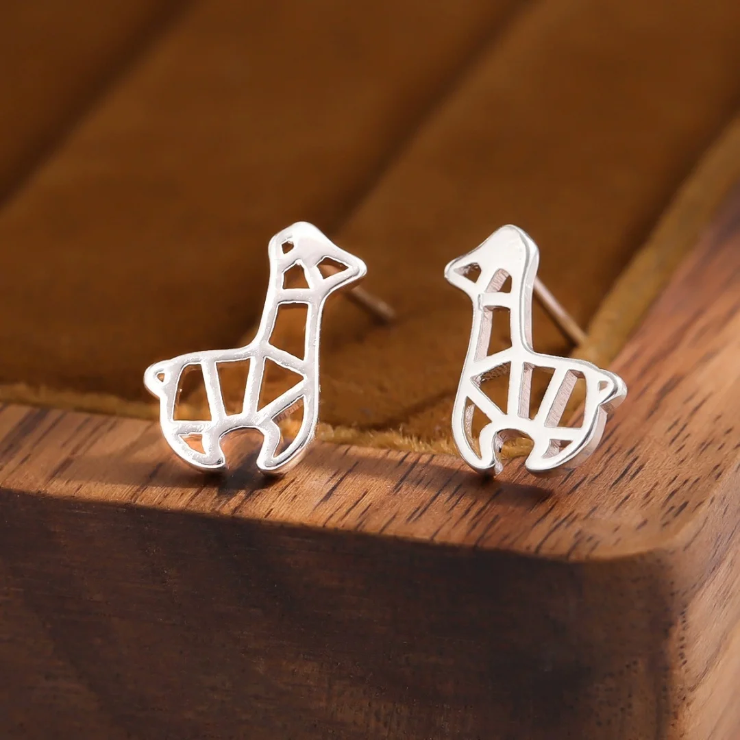 Uini Tail hot selling new 925 sterling silver fashionable hollow giraffe cute animal personality versatile earrings for women