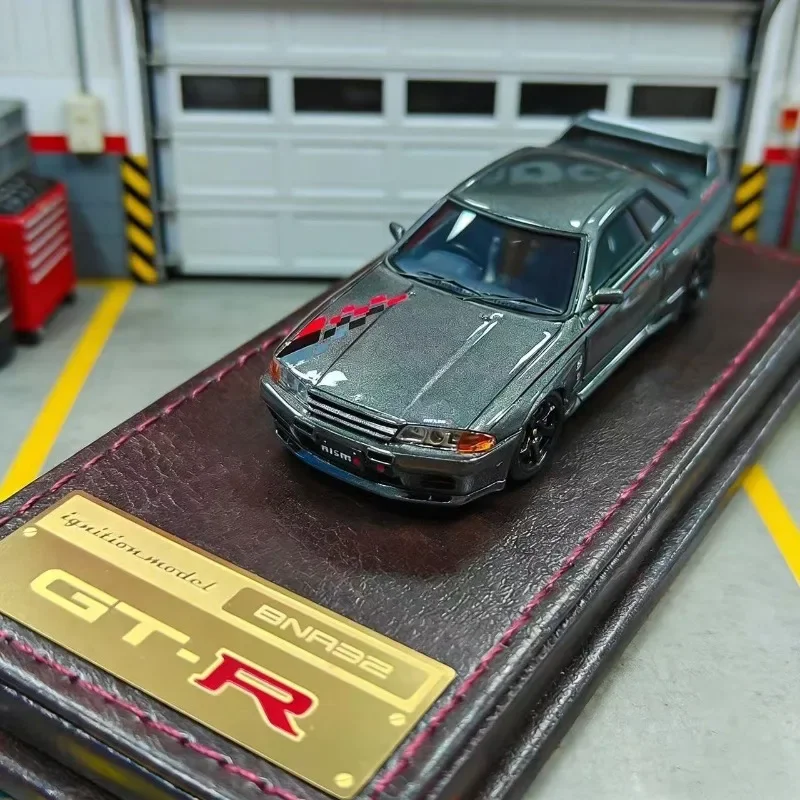 Ignition Model IG 1:64 NISMO GTR R32 Golden Standard Resin Car Static Die Cast Vehicles Collection Model Car Toy Christmas Gift