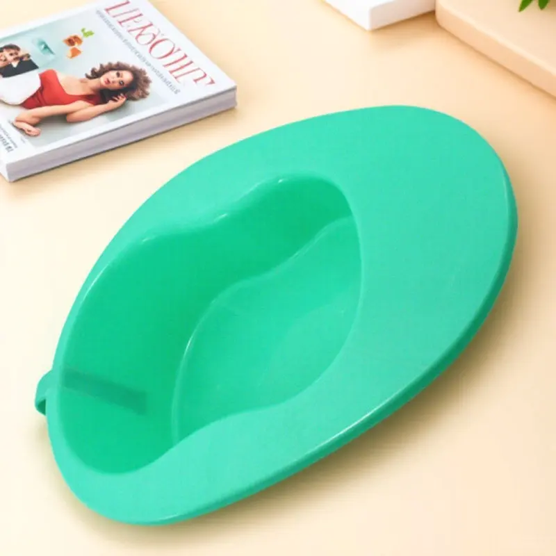 Handled Bedpan Urinal Bedridden Patient Nursing Urinal Horizontal Bedpan for Elderly Disabled Pregnant Women Bed Pan